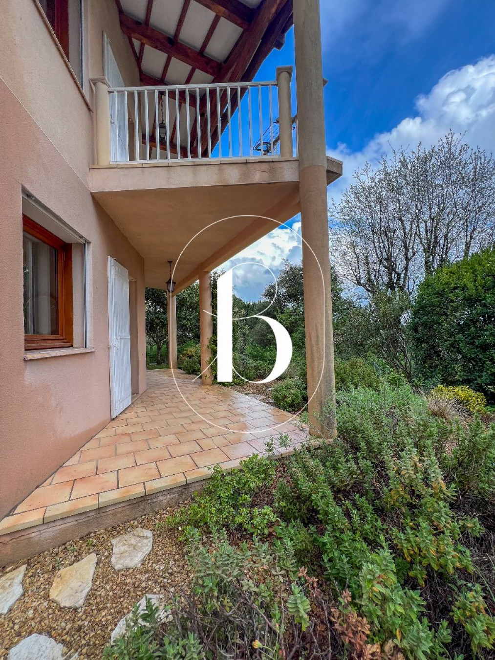 sale Villa Goudargues