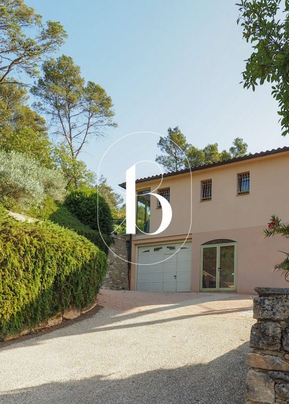 sale Villa Goudargues