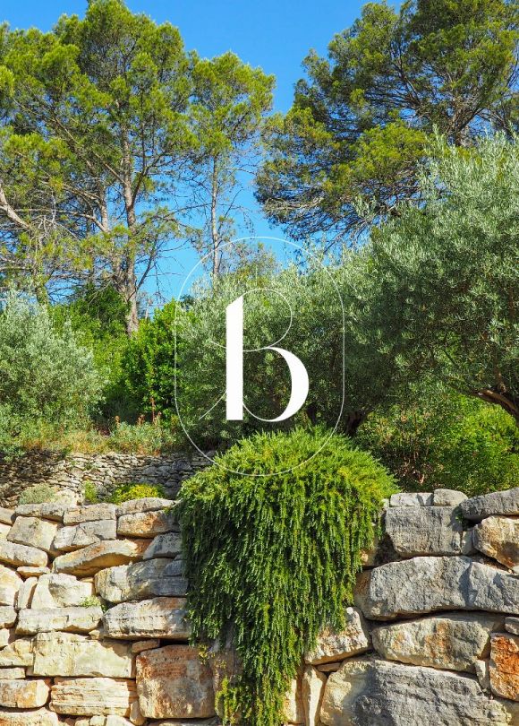 sale Villa Goudargues