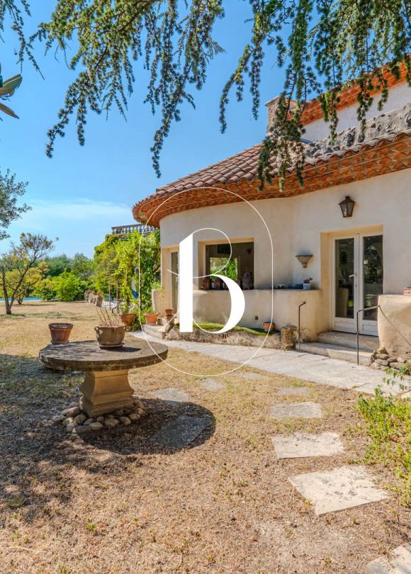 vente Mas Uzes