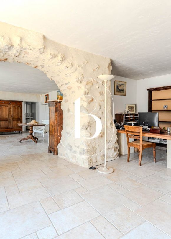 vente Mas Uzes