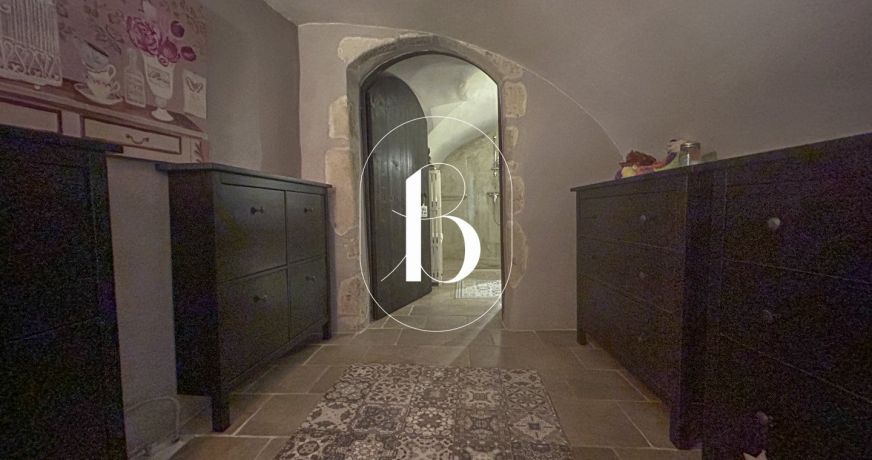 vente Maison de village Uzes