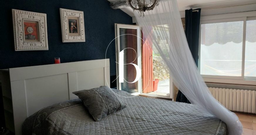 vente Maison de village Uzes