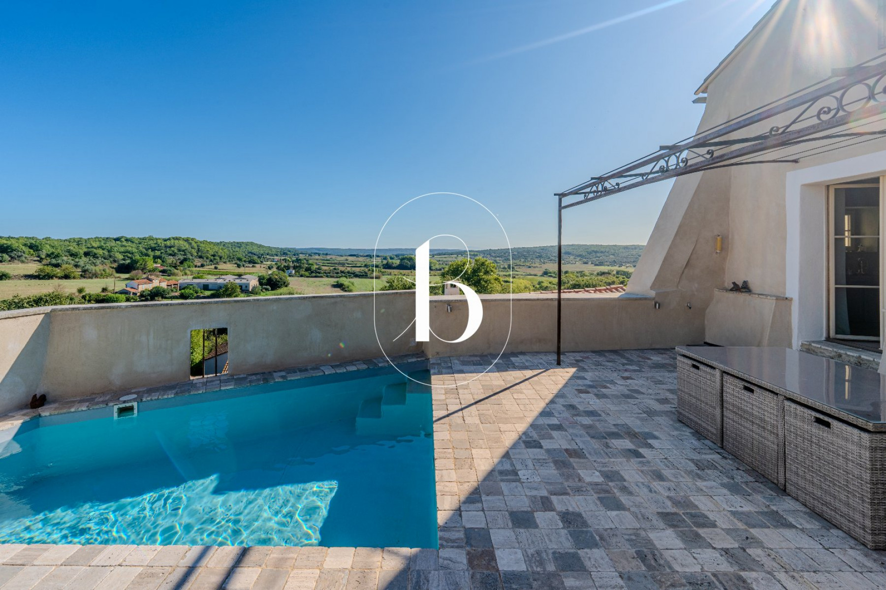 vente Maison de village Uzes