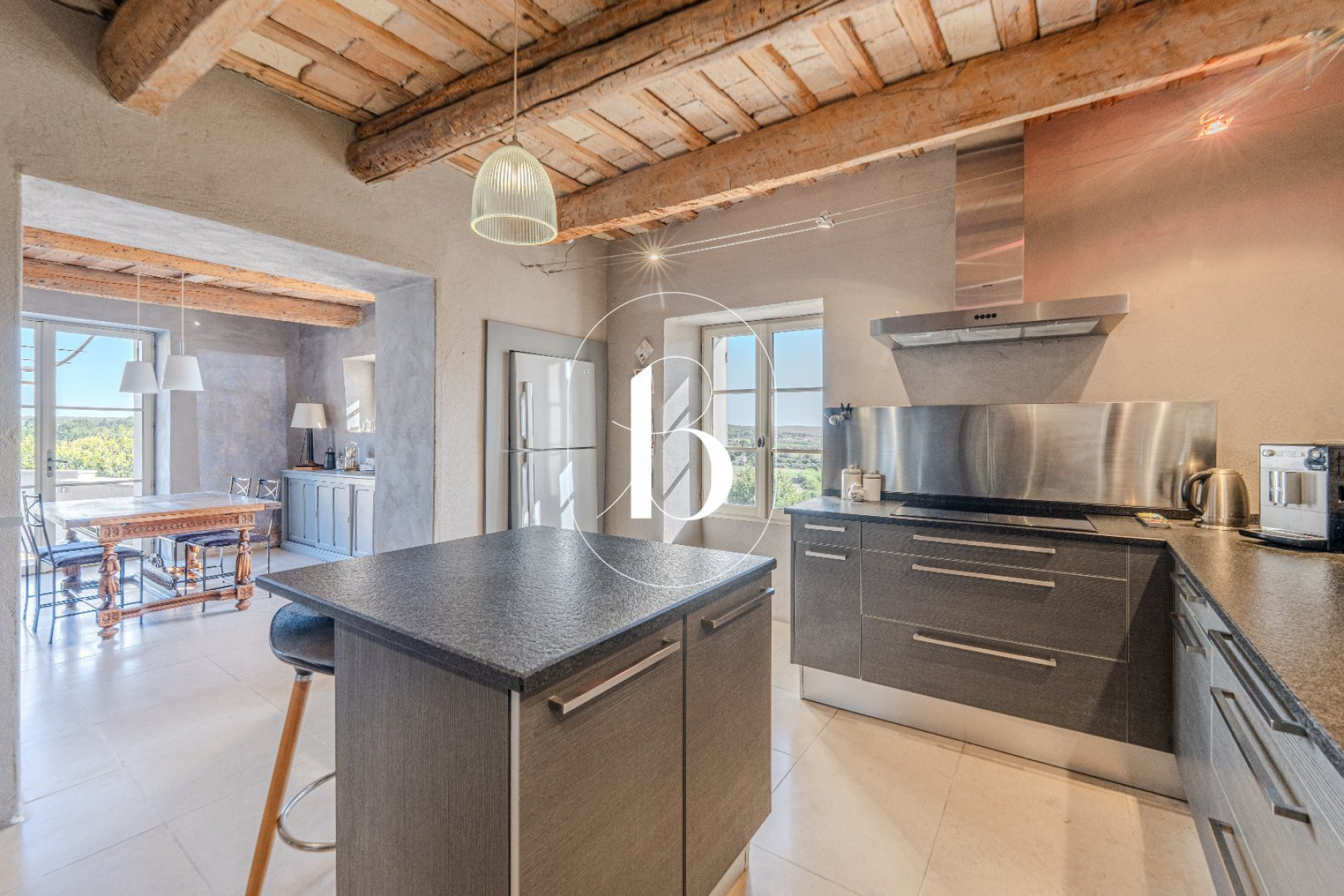 vente Maison de village Uzes