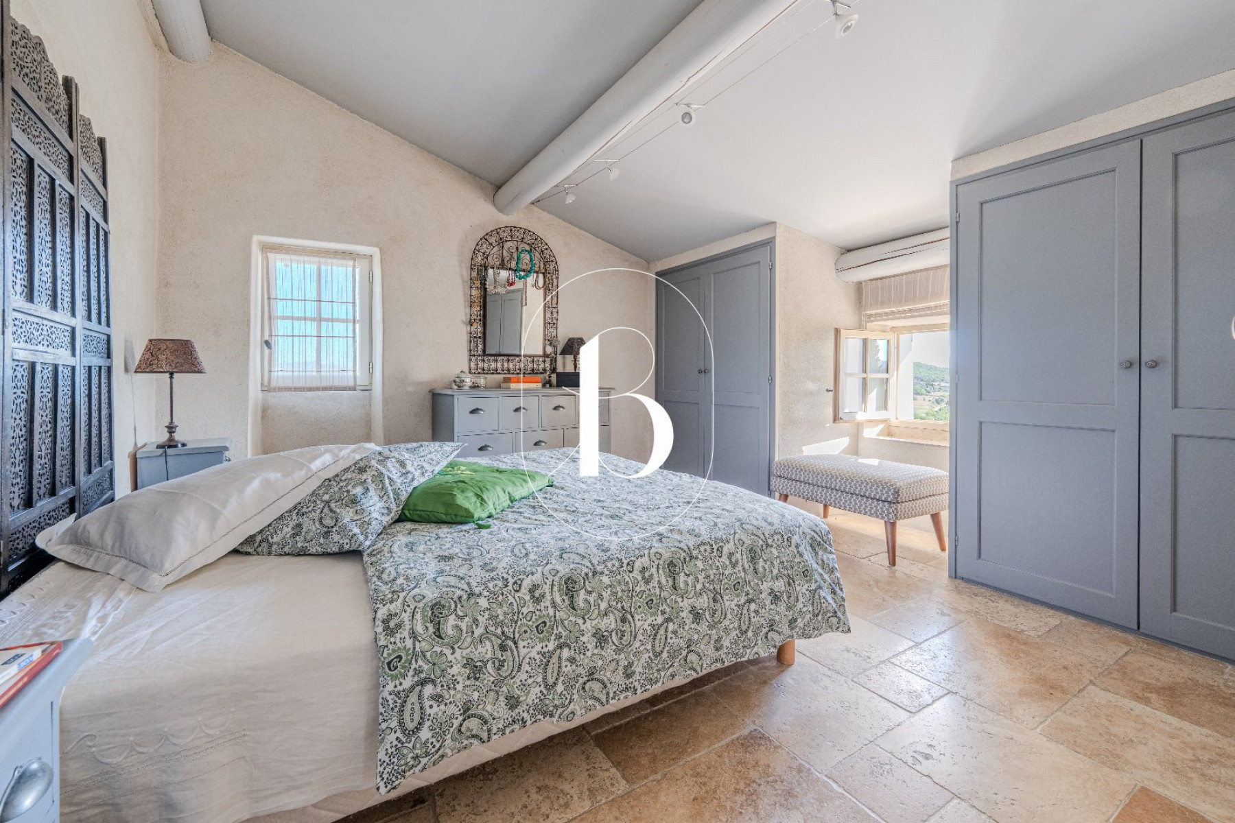 vente Maison de village Uzes