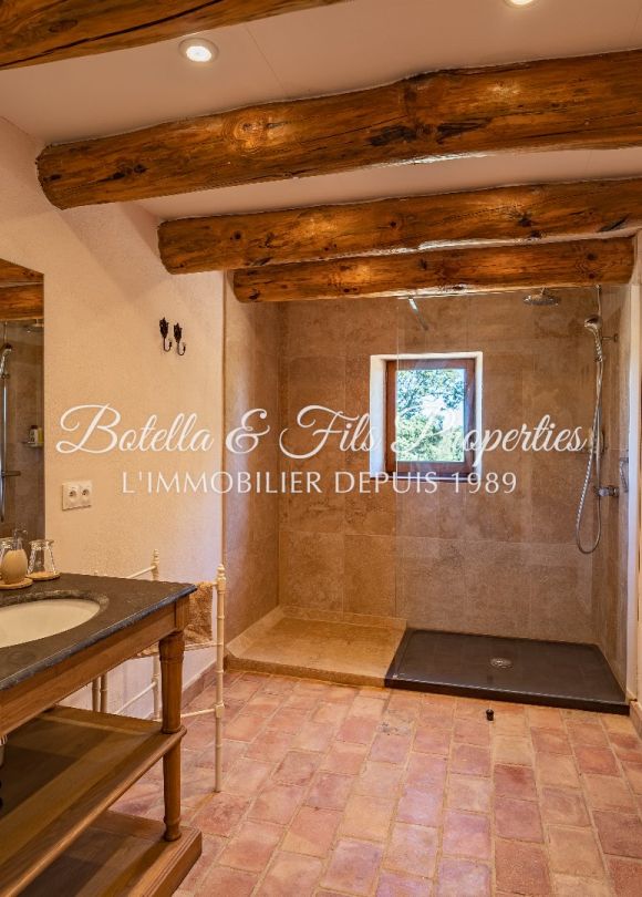 vente Domaine Uzes