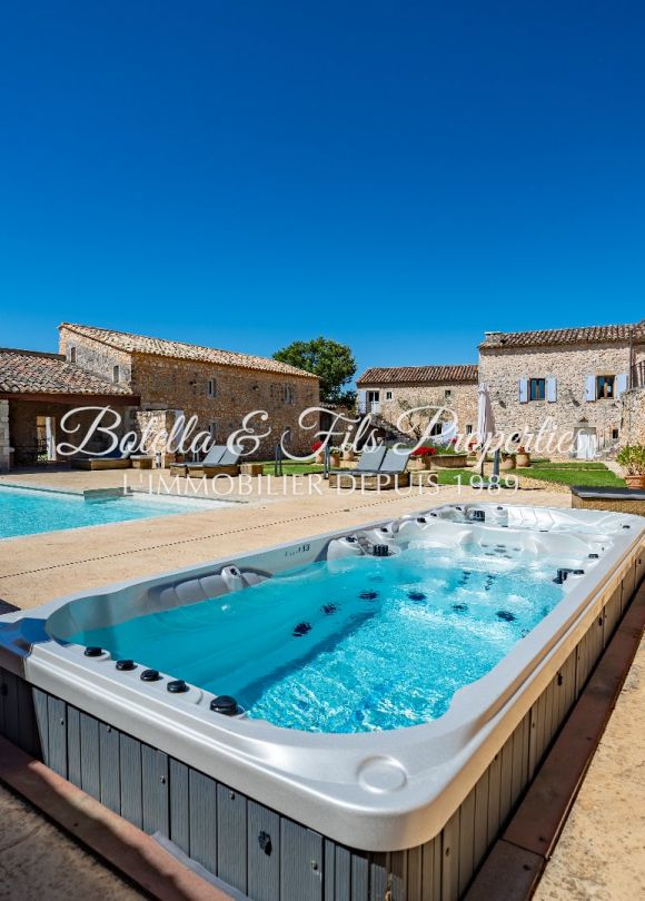 vente Domaine Uzes