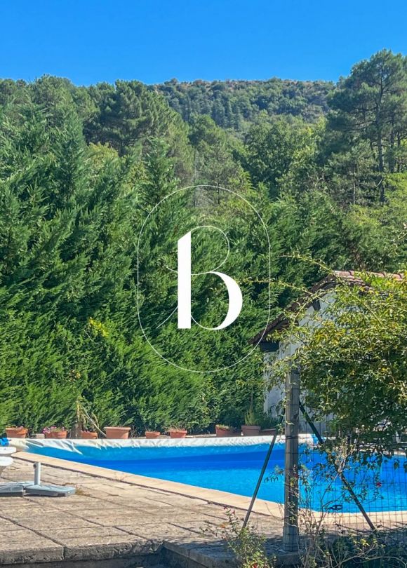 sale Villa Gagnieres