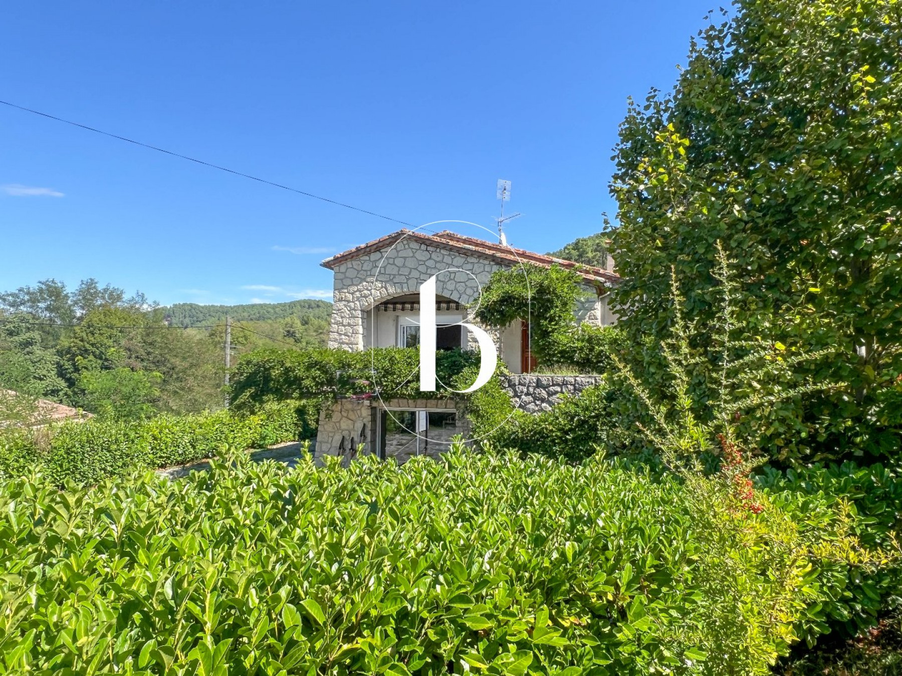 vente Villa Gagnieres