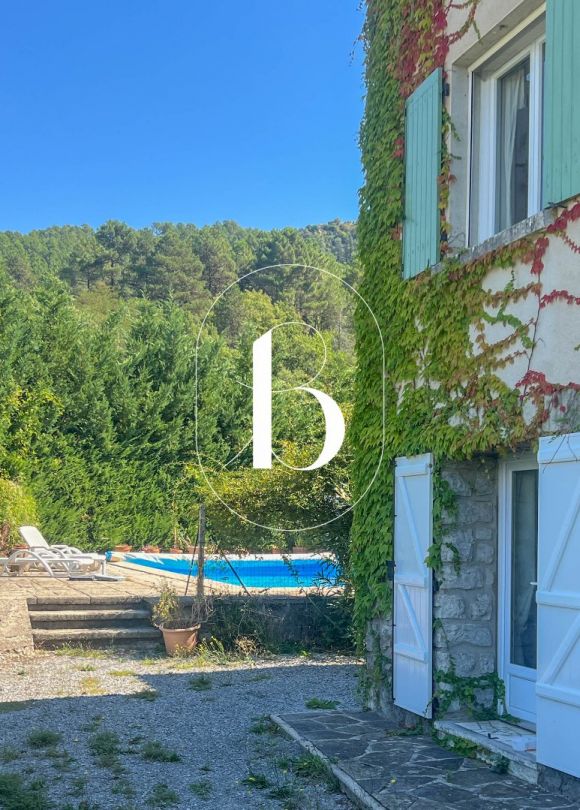 sale Villa Gagnieres