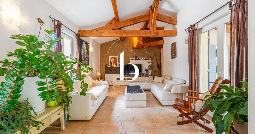 vente Villa Uzes