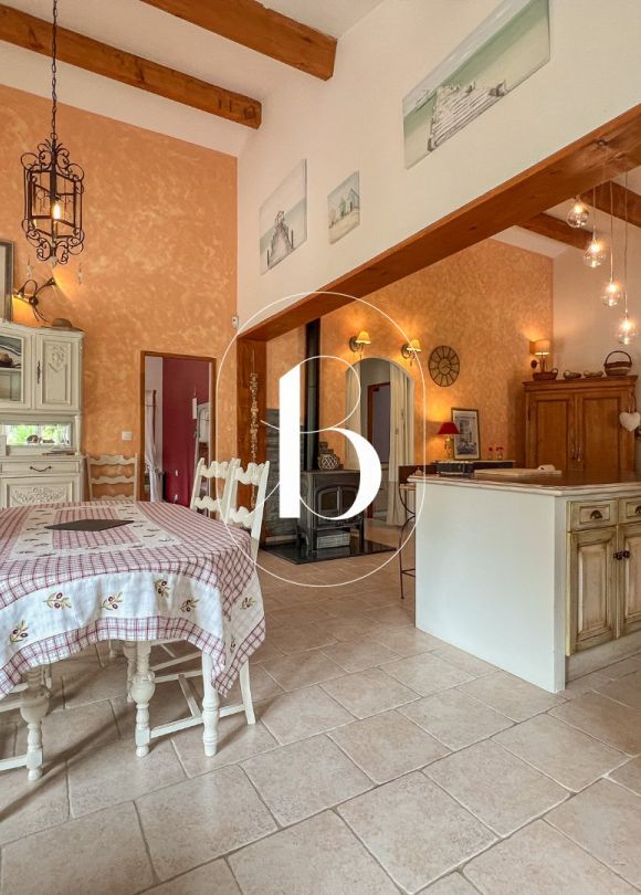 sale Villa Goudargues