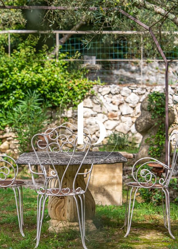 sale Villa Uzes