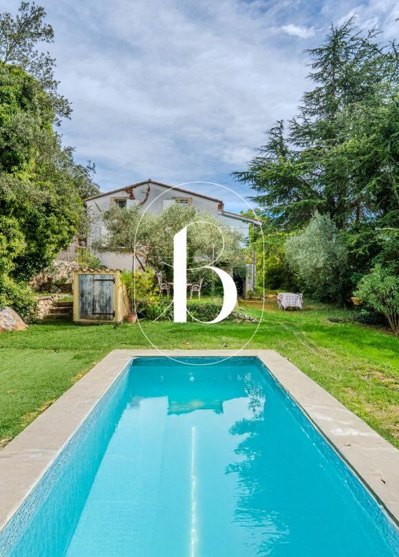 sale Villa Uzes