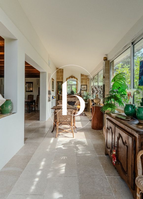 sale Villa Uzes
