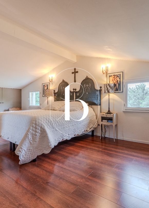 sale Villa Uzes
