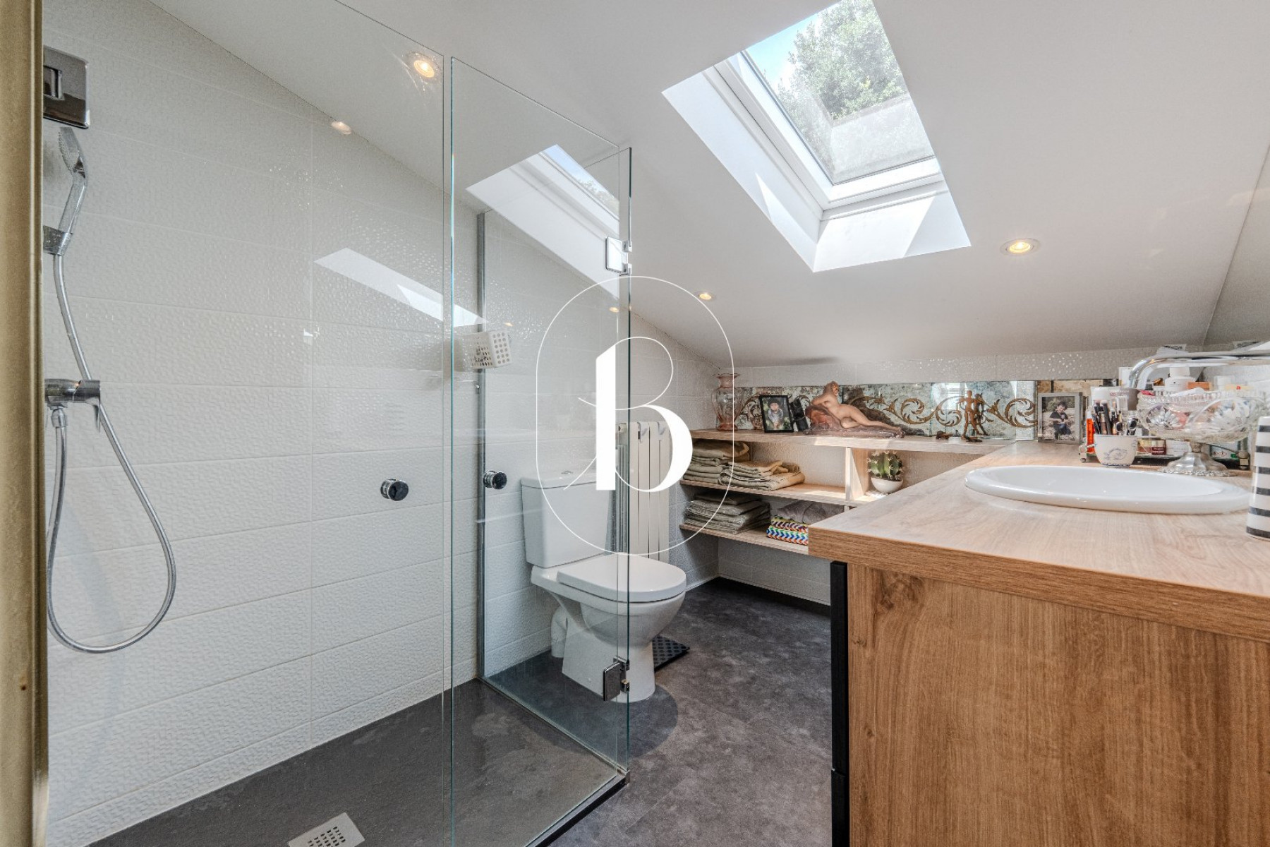 sale Villa Uzes