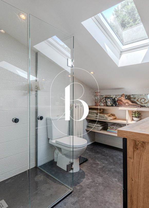 sale Villa Uzes
