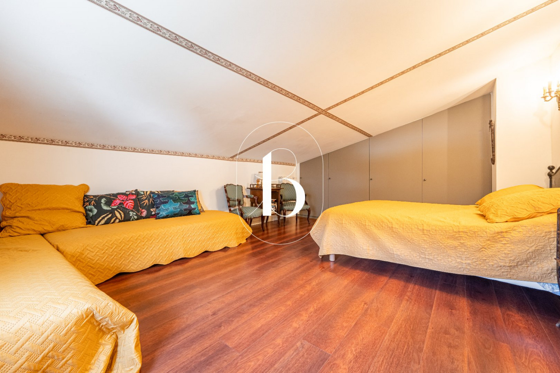 sale Villa Uzes