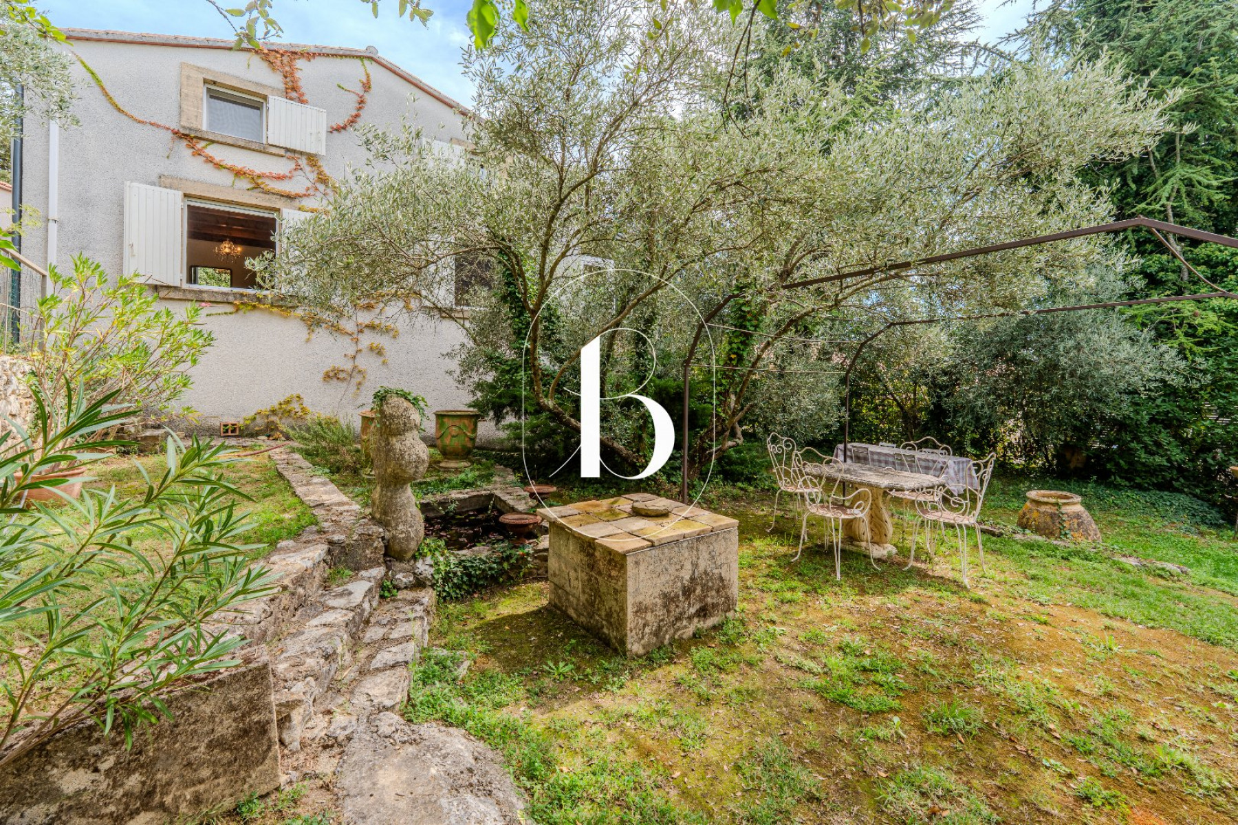 sale Villa Uzes