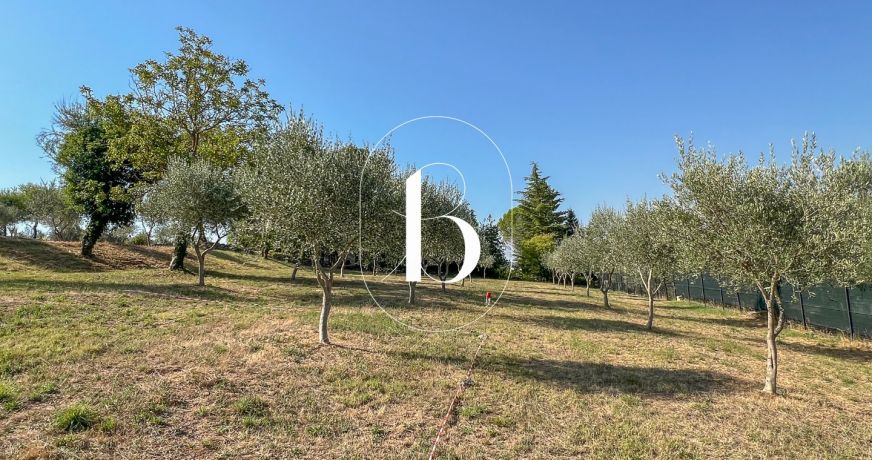 vente Terrain Barjac