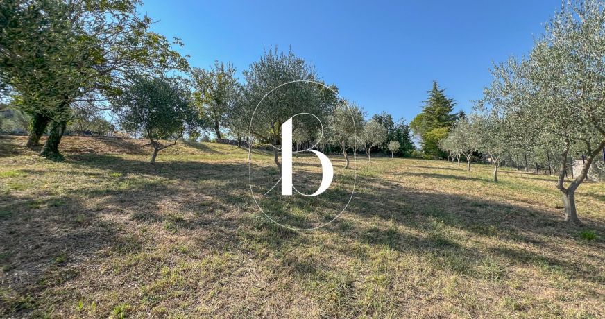 vente Terrain Barjac