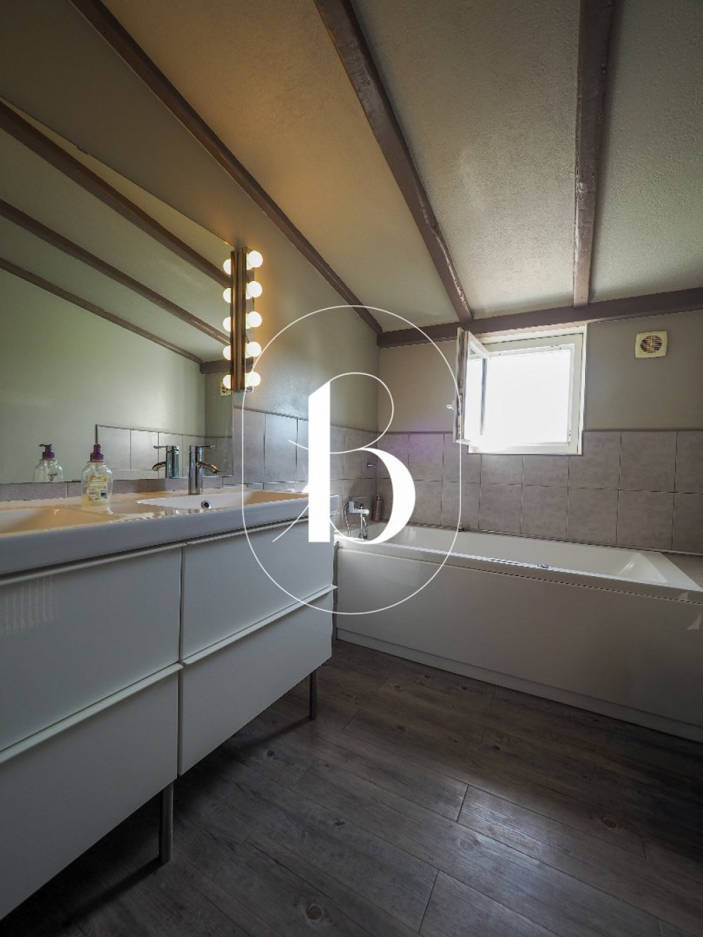 vente Mas Saint Victor La Coste