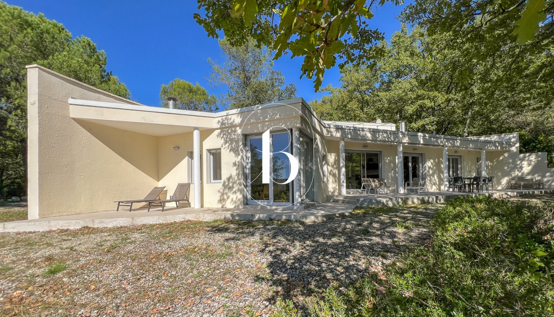 vente Villa Cornillon