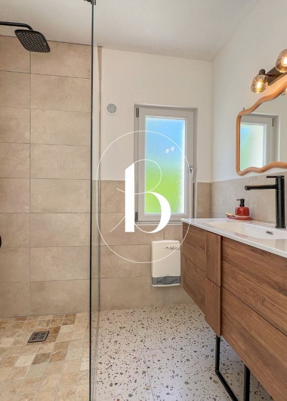 vente Villa Cornillon