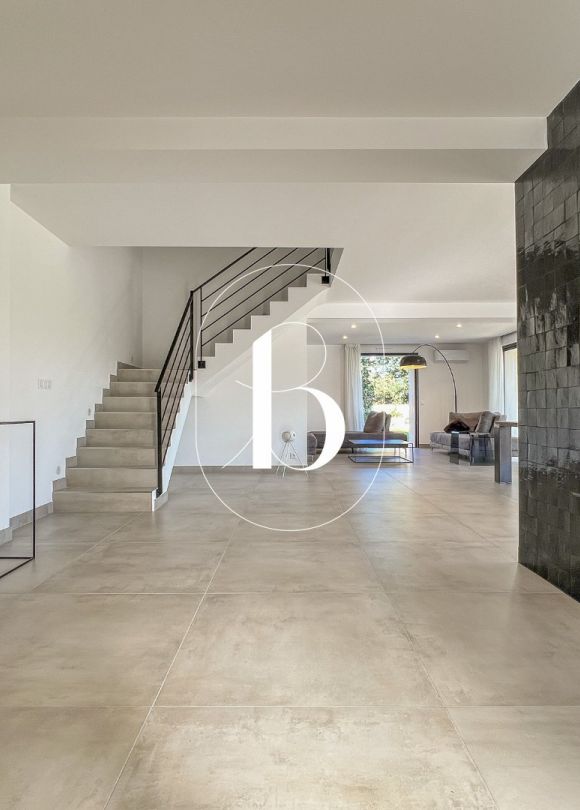 sale Maison contemporaine Uzes