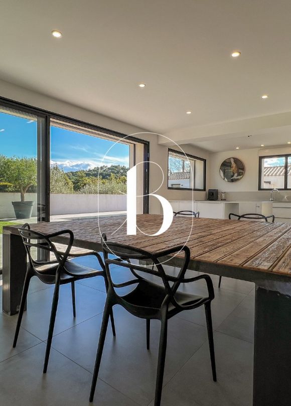 sale Maison contemporaine Uzes