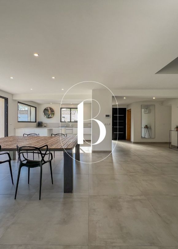 sale Maison contemporaine Uzes
