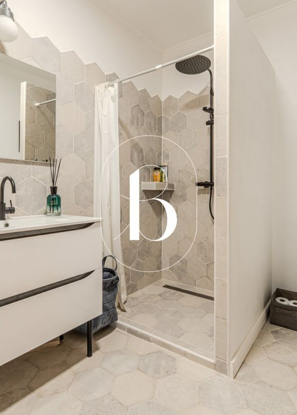 sale Maison contemporaine Uzes