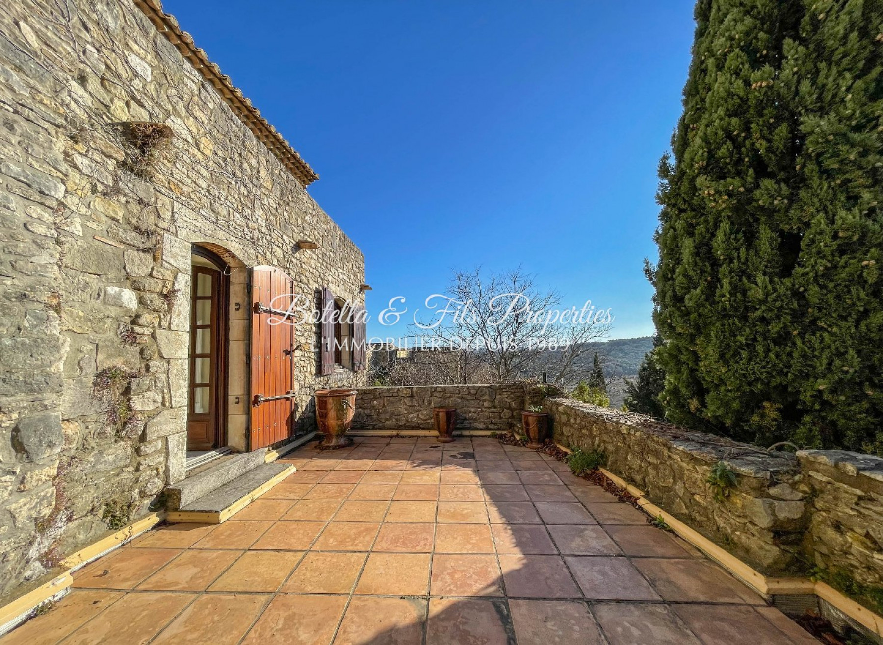 vente Mas La Roque Sur Ceze