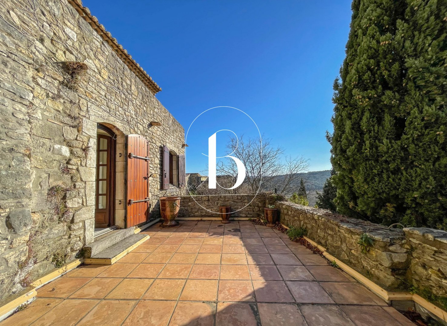 vente Mas La Roque Sur Ceze
