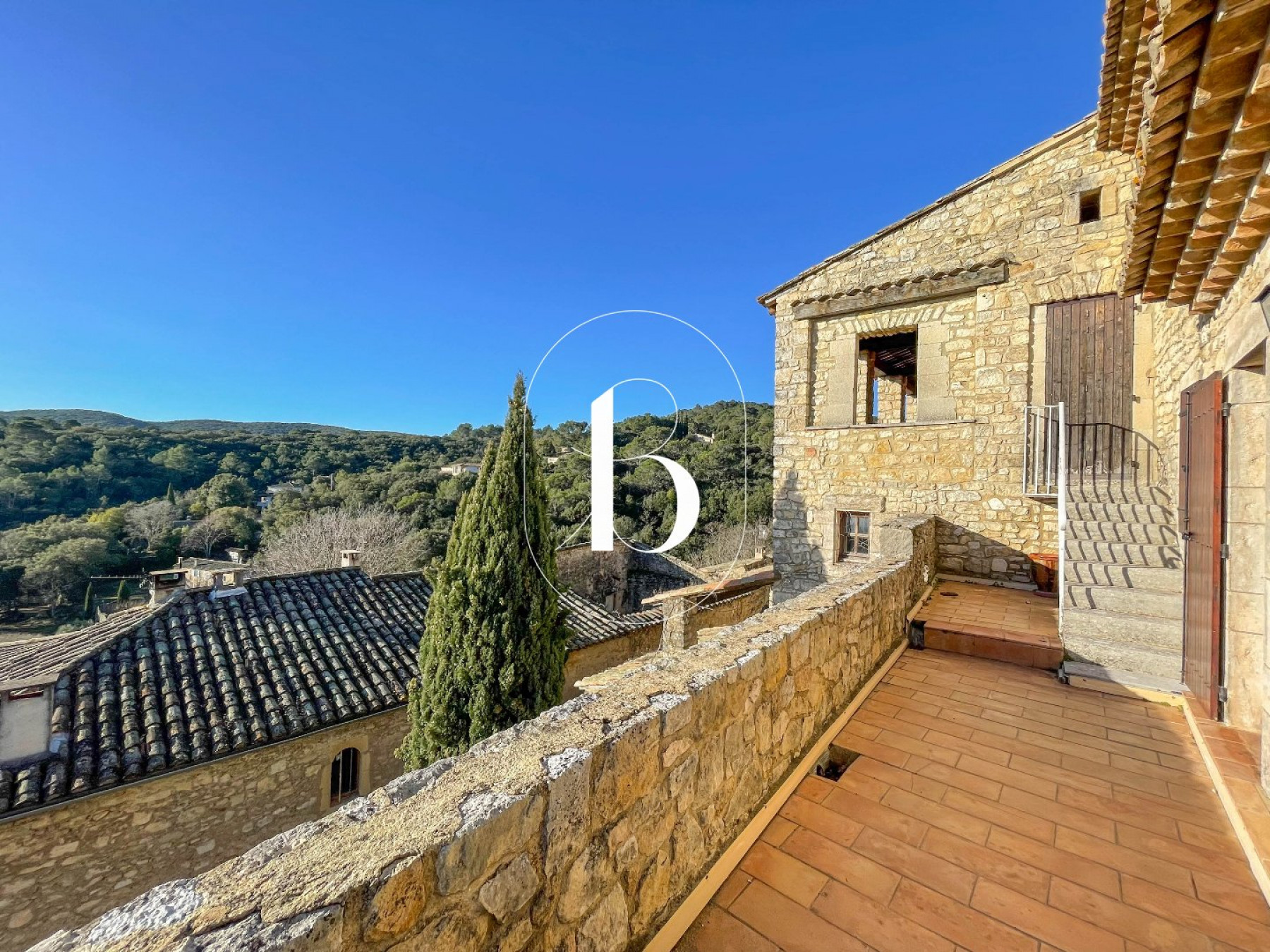 vente Mas La Roque Sur Ceze