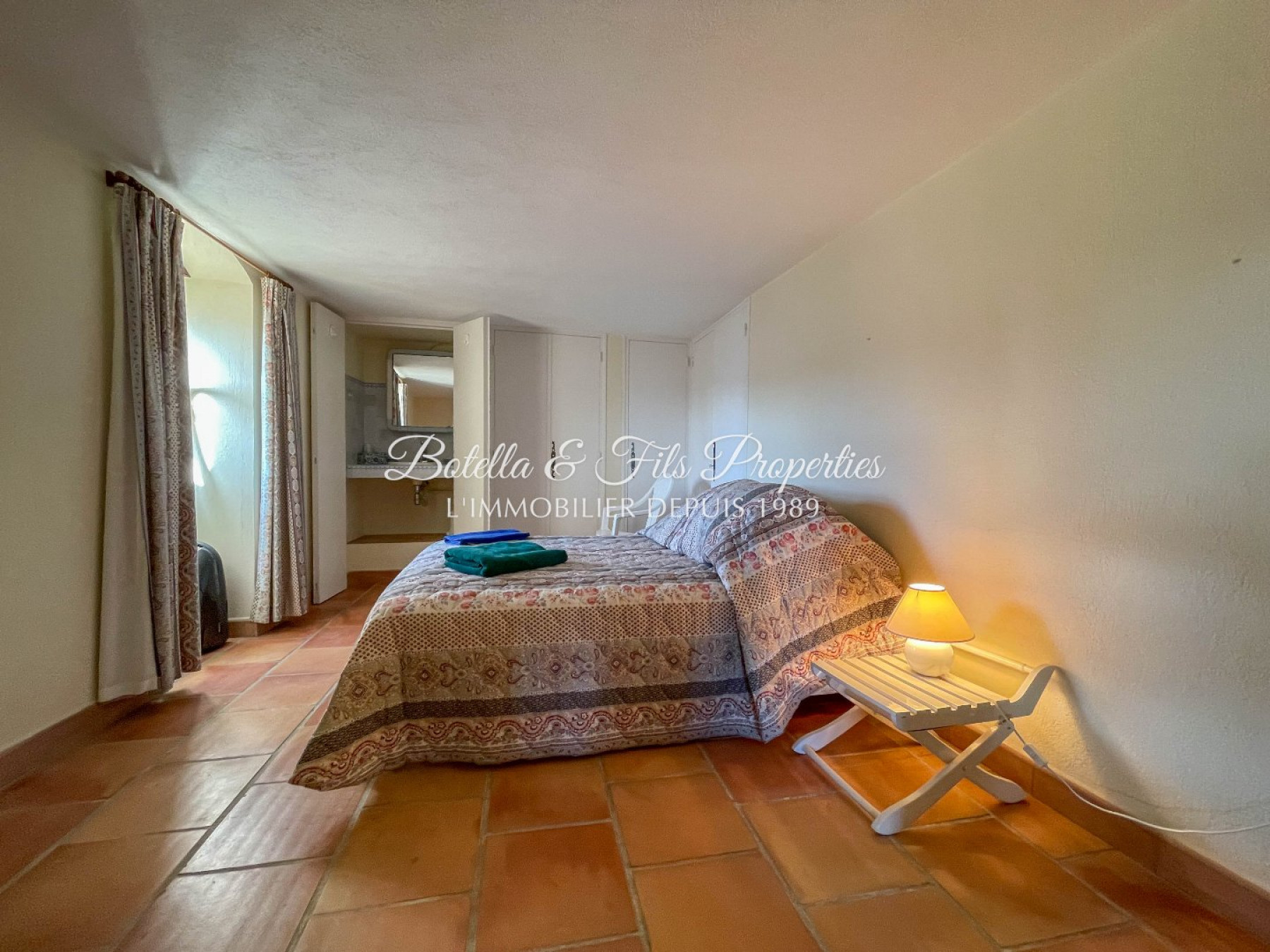 vente Mas La Roque Sur Ceze