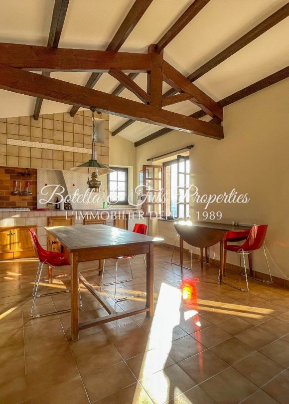 vente Mas La Roque Sur Ceze