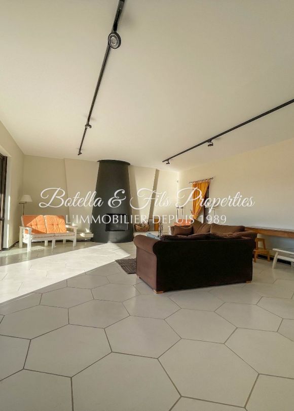 vente Mas La Roque Sur Ceze