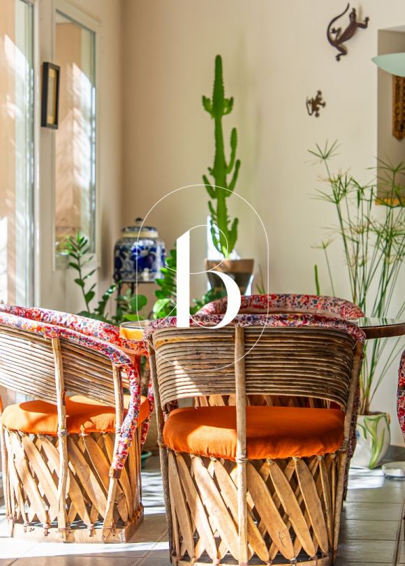sale Villa Uzes