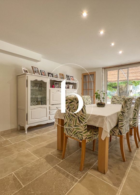 vente Mas Saint Paulet De Caisson