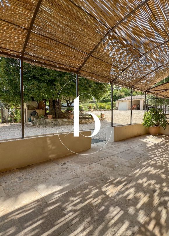 vente Mas Saint Paulet De Caisson