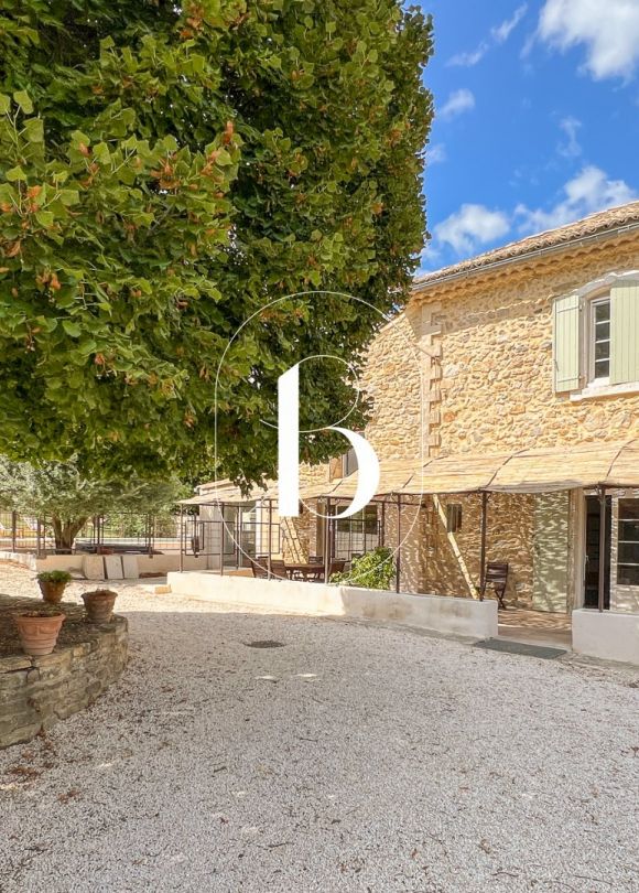 vente Mas Saint Paulet De Caisson