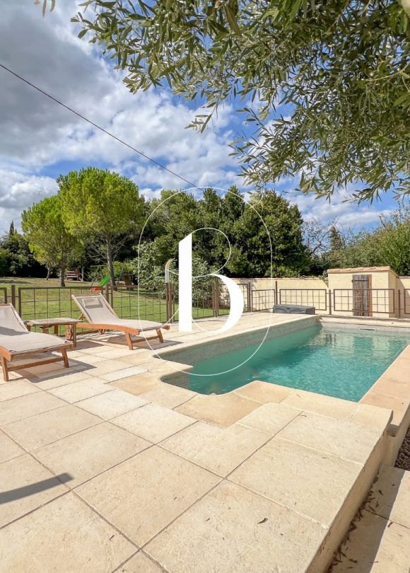 vente Mas Saint Paulet De Caisson