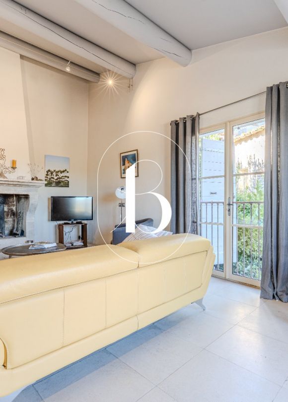 vente Maison de village Uzes