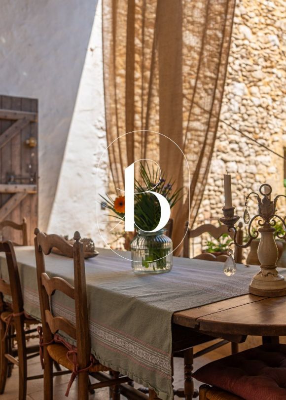 vente Mas Uzes