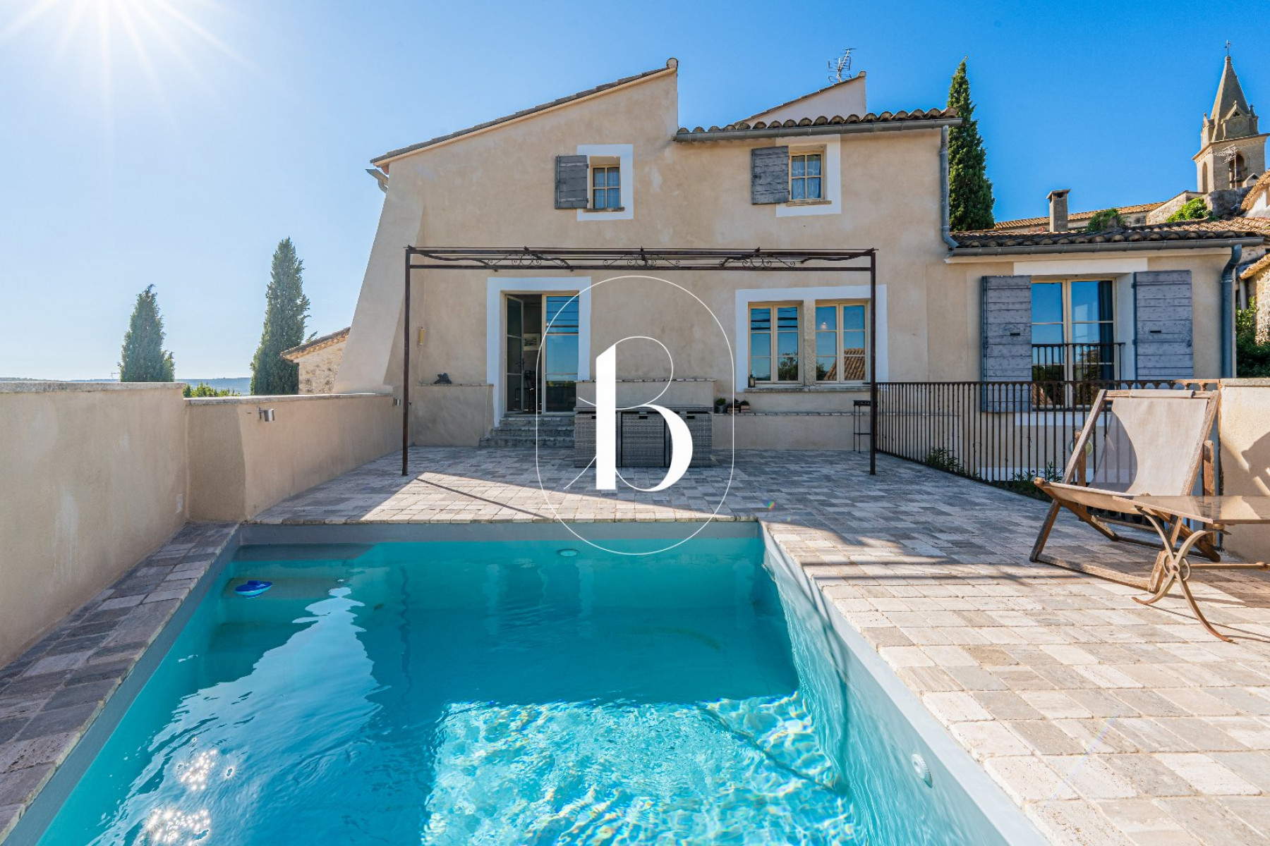 vente Maison de village Uzes