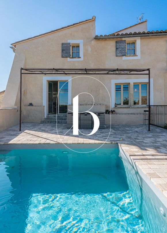 vente Maison de village Uzes