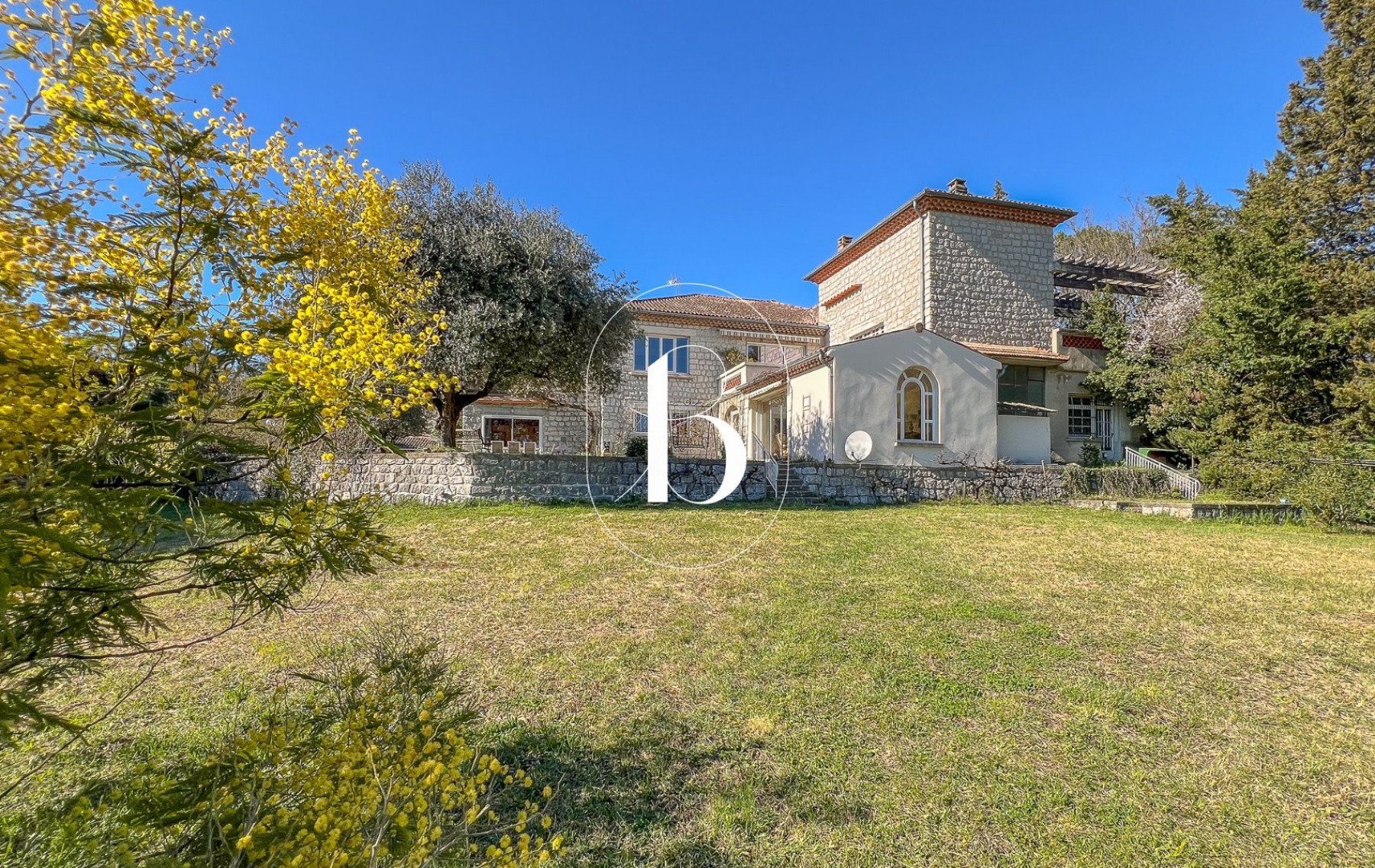 vente Mas Vallon Pont D'arc